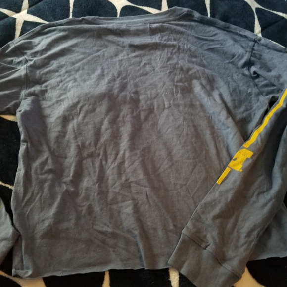 O. League kids sweater size S - Picture 3 of 5